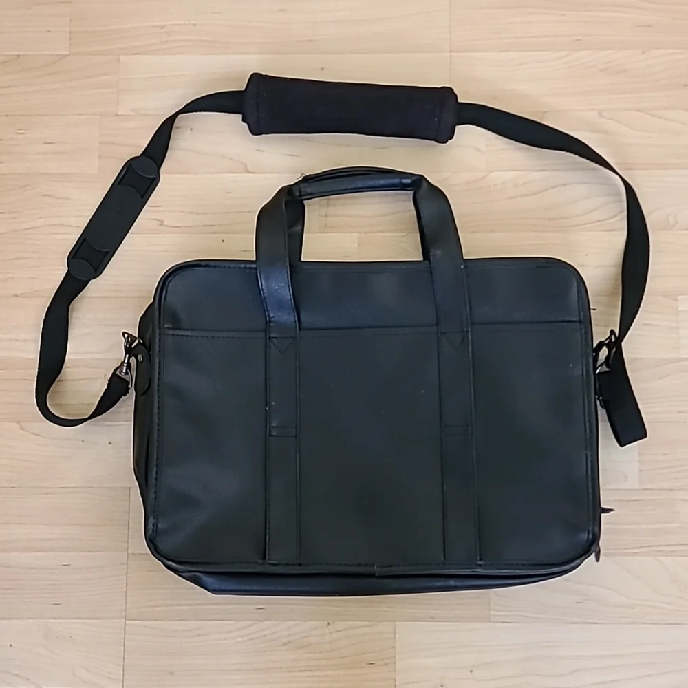 Classic Collection Triple Compartment Briefcase
